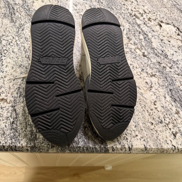 Golden Goose Runners - Picture 8 of 8